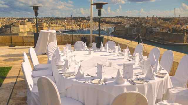 Private-Lunch-Battery-Gardens-Malta